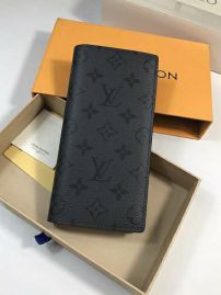 Picture of LV Wallets _SKUfw121015701fw